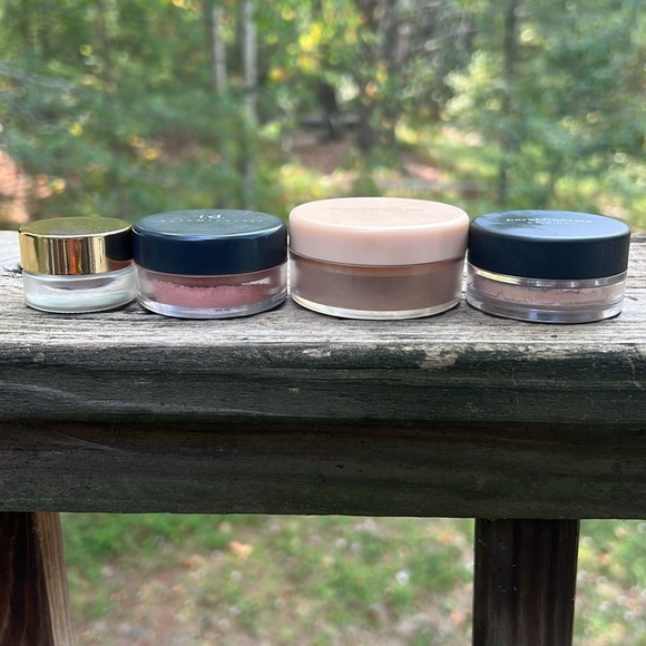 7 products: sun bum, Tarte, bareMinerals - Picture 3 of 9
